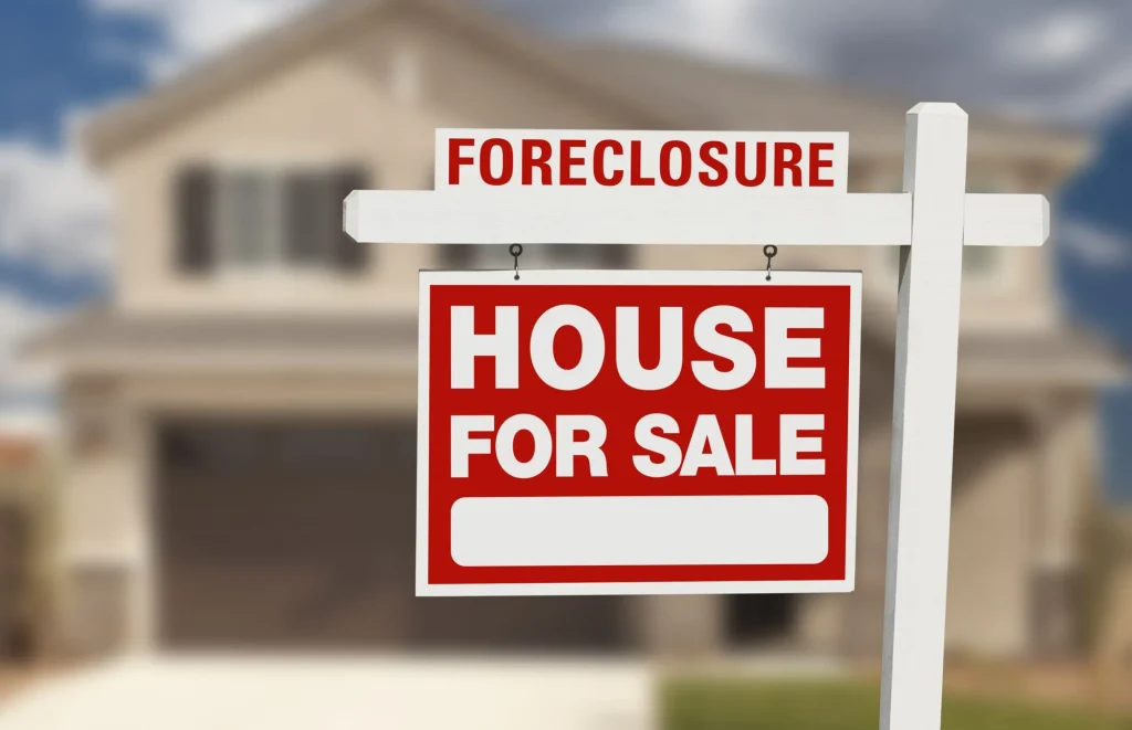 Sell Your House Fast to Avoid Foreclosure in Berlin, CT