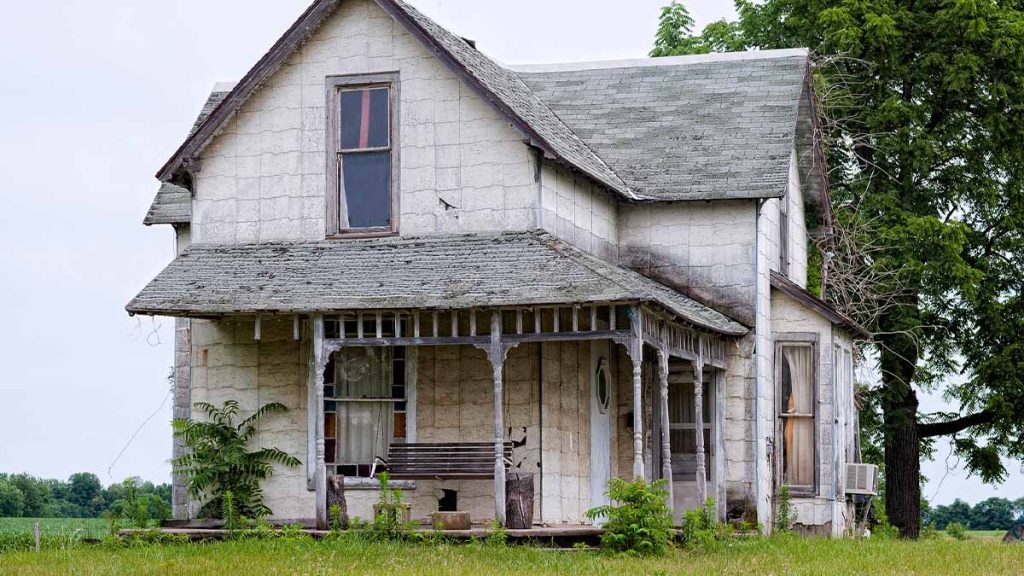 Sell a House in Poor Condition in Bloomfield, CT for Cash