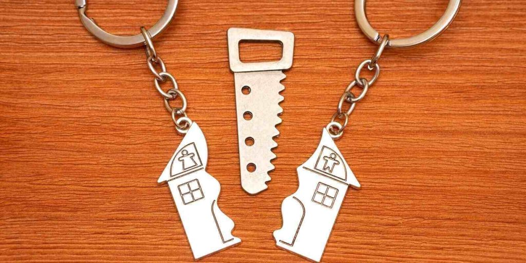 Common Challenges When Selling a House During Divorce in Central Connecticut