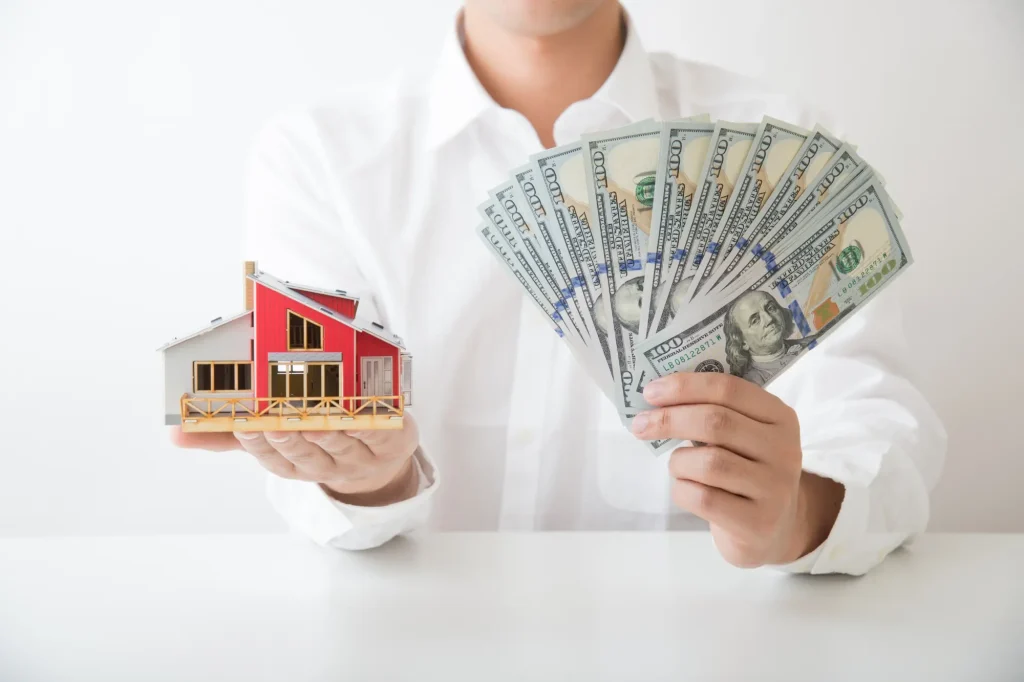 Cash buyer vs. real estate agent options for selling a distressed house in Central Connecticut
